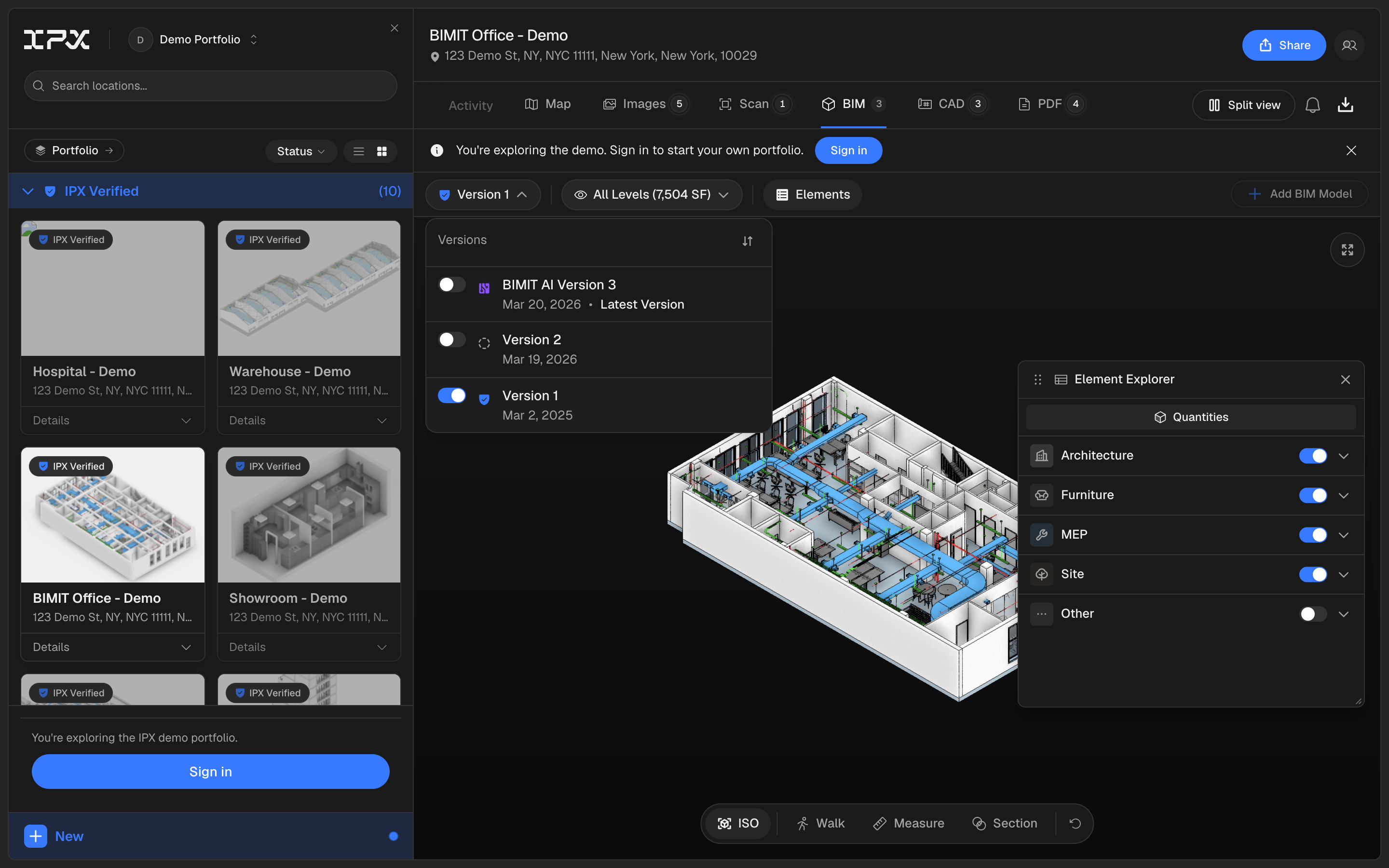 The demo BIM viewer with its version picker open, showing selectable model versions without a stale Translating label.